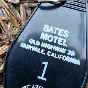 Psycho BATES motel room 1 keychain, key fob horror Movie Prop (white lettering)